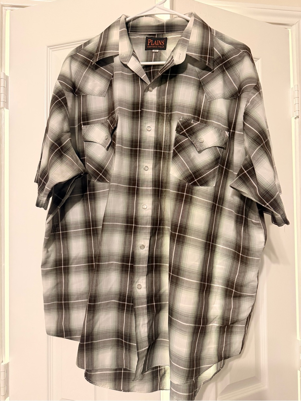 Plains Men's Short-Sleeve Plaid Button-Down Shirt - Black & White